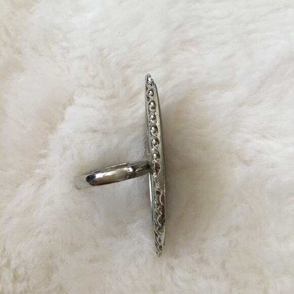 Silver Large Oval Shape Split Ring - Picture 8 of 8